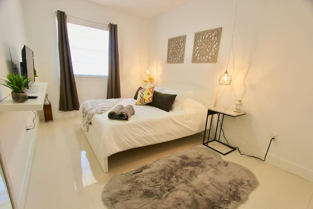 Apartamento Modern 1/1, Half A Block From The Ocean Miami Beach Exterior foto